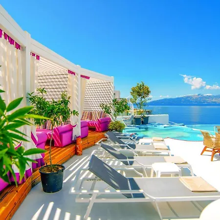 Bougainville Bay Apartment