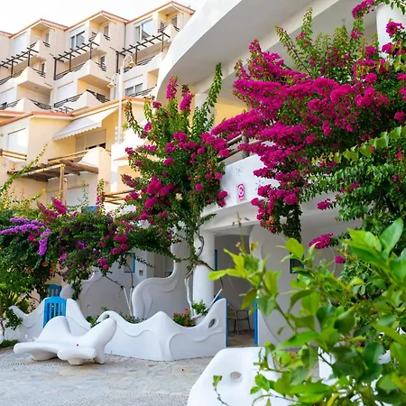 Bougainville Bay Sarande