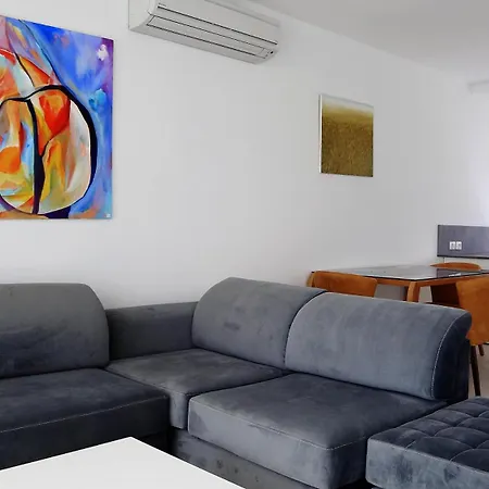 Apartment Bougainville Bay